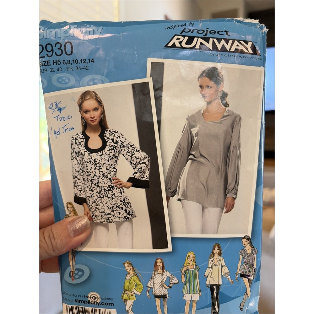 Simplicity 2930 Project Runway Sewing Pattern Misses Tunic Top Sz 6-14 Uncut